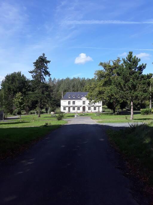 L'Atelier A L'Oree Des Bois Saint-Pierre-en-Auge Bagian luar foto